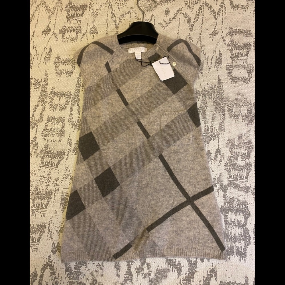 AUTHENTIC BURBERRY DRESS FOR 2 YEAR OLD(24 MONTHS)